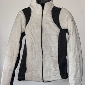 Columbia zip up